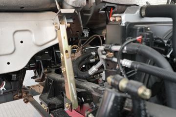 �ƿ�ŷ�� С���� 1.6L 105���� CNG 3.08���Ű�����΢��ͼƬ