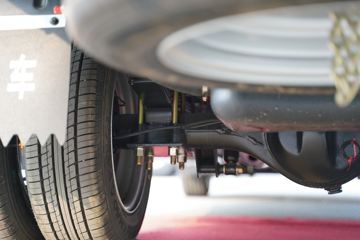 �ƿ�ŷ�� С���� 1.6L 105���� CNG 3.08���Ű�����΢��ͼƬ