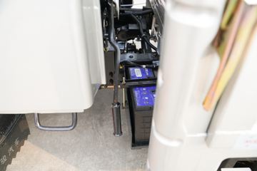 �ƿ�ŷ�� С���� 1.6L 105���� CNG 3.08���Ű�����΢��ͼƬ