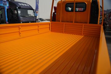 һ������ ��Ź�ʨ 2.2L 130���� ���� 3.145��˫�������Ῠ(CA1040K2L3RE6B)ͼƬ