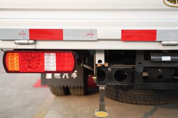 �ƿ�ŷ�� С���� 1.6L 105���� CNG 3.08���Ű�����΢��ͼƬ