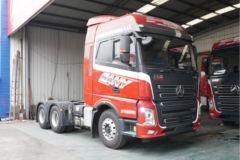 三一重卡 朱宏版 550马力 6X4 牵引车(HQC4250T)