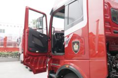 三一重卡 朱宏版 550马力 6X4 牵引车(HQC4250T)