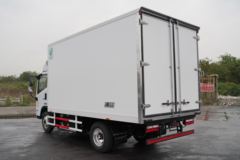 现代商用车 泓图EV2 4.5T 4.08米纯电动冷藏车(CHM5042XLCZDC33BEV)