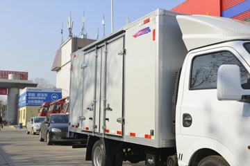 ����;�� T5 1.5L 113���� 3.7�׵�����ʽС��(����)(EQ5031XXY16QEAC)ͼƬ