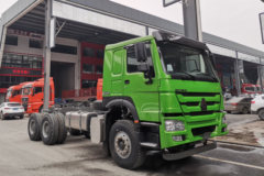 中国重汽成都商用车 豪沃V7重卡 440马力 6X4 5.8米自卸车(ZZ3257N4147E1)
