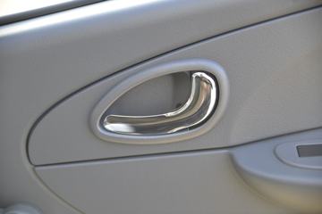 ���� ������D6-M 115���� 4.17�׵�����ʽ�Ῠ(5��)ͼƬ
