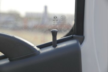���� ������D6-M 115���� 4.17�׵�����ʽ�Ῠ(5��)ͼƬ