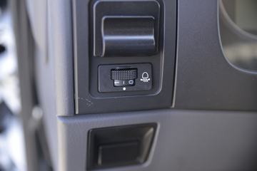���� ������D6-M 115���� 4.17�׵�����ʽ�Ῠ(5��)ͼƬ