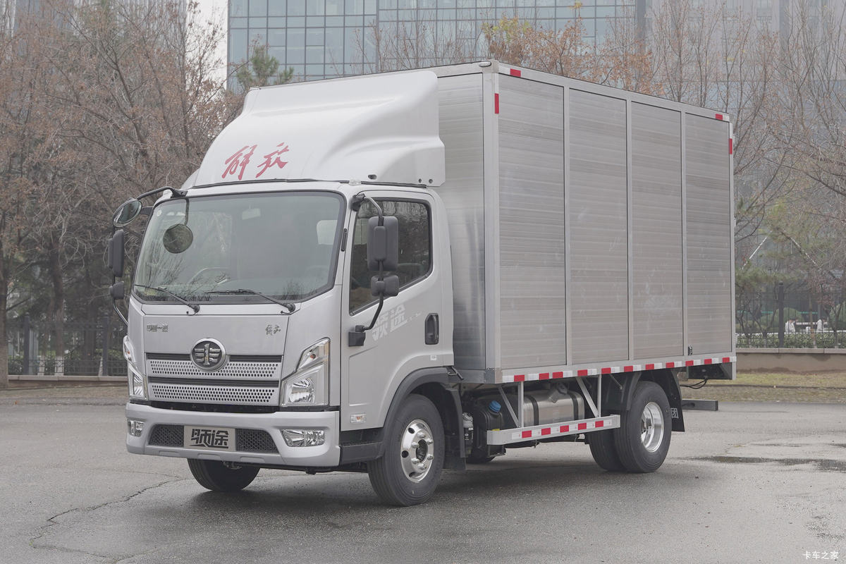 解放 领途 150马力 4.2米单排栏板轻卡(国六)