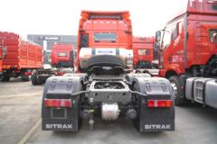 中国重汽 汕德卡SITRAK G7重卡 440马力 6X4 LNG牵引车(国六)(12挡)(ZZ4256V384HF1LB)