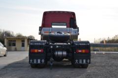 大运 新N8E重卡 钜赢版 460马力 6X4 LNG牵引车(470冲焊桥)(国六)(CGC4250N6ECBB)