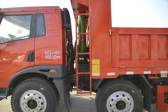 青岛解放 龙V 220马力 6X2 6.8米自卸车(CA3243PK2E5T3A90)