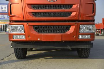 �ൺ��� ��V 220���� 6X2 6.8����ж��ͼƬ