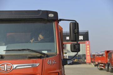 �ൺ��� ��V 220���� 6X2 6.8����ж��ͼƬ