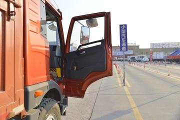 �ൺ��� ��V 220���� 6X2 6.8����ж��ͼƬ