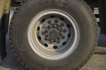 �ൺ��� ��V 220���� 6X2 6.8����ж��ͼƬ