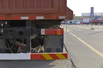 �ൺ��� ��V 220���� 6X2 6.8����ж��ͼƬ