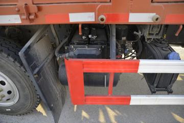 �ൺ��� ��V 220���� 6X2 6.8����ж��ͼƬ