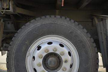 �ൺ��� ��V 220���� 6X2 6.8����ж��ͼƬ