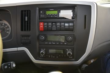 �ൺ��� ��V 220���� 6X2 7.1����ж��ͼƬ