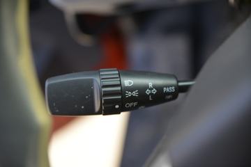 �ൺ��� ��V 220���� 6X2 7.1����ж��ͼƬ