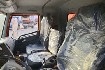 �ൺ��� ��V 220���� 6X2 7.1����ж��ͼƬ