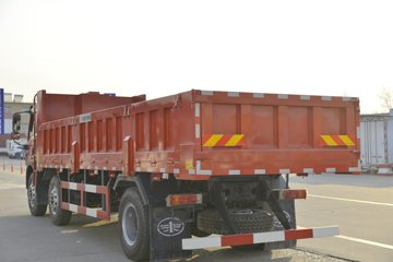 �ൺ��� ��V 220���� 6X2 7.1����ж��ͼƬ