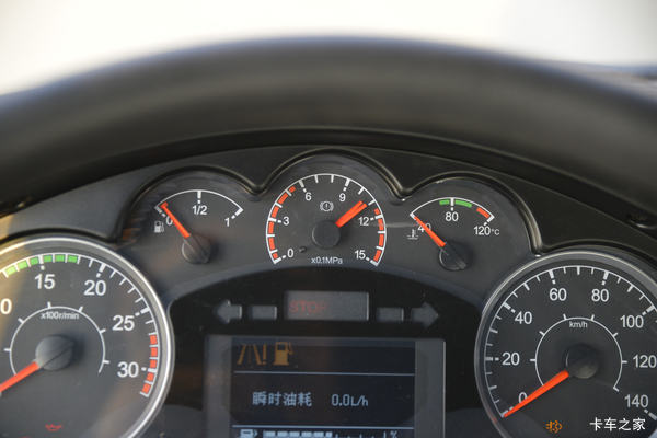 优惠0.5万 大同市天V牵引车火热促销中