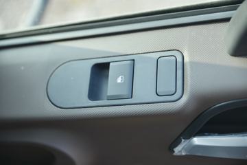 ��� ��; 148���� 4.16�׵�����ʽ�Ῠ(CA5040XXYP40K56L2E5A84)ͼƬ