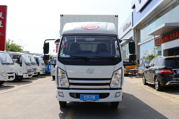上汽跃进 福运X500 143马力 4X2 4.2米冷藏车(SH5042XLCKFDCWZ4)