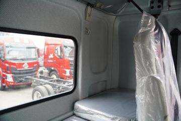�������� ����H5�п� 240���� 4X2 6.8�ײ�դʽ�ػ���(153����)ͼƬ