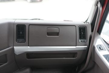 �������� ����H5�п� 240���� 4X2 6.8�ײ�դʽ�ػ���(153����)ͼƬ
