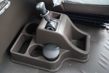 �������� ����H5�п� 240���� 4X2 6.8�ײ�դʽ�ػ���(153����)ͼƬ