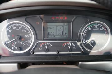 �������� ����H5�п� 240���� 4X2 6.8�ײ�դʽ�ػ���(153����)ͼƬ