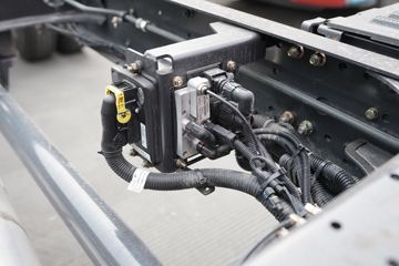 �������� ����H5�п� 240���� 4X2 6.8�ײ�դʽ�ػ���(153����)ͼƬ