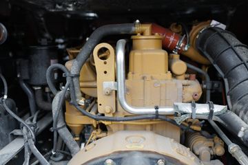 �������� ����H5�п� 240���� 4X2 6.8�ײ�դʽ�ػ���(153����)ͼƬ