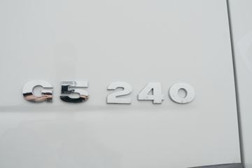 �й����� �ǵ¿�SITRAK G5�ؿ� 240���� 4X2 9.6����ʽ�ػ���(ZZ5186XXYN711GE1)ͼƬ