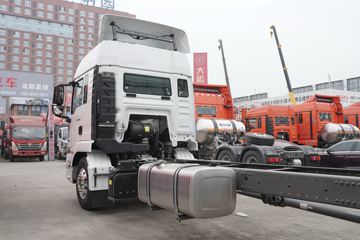 �й����� �ǵ¿�SITRAK G5�ؿ� 240���� 4X2 9.6����ʽ�ػ���(ZZ5186XXYN711GE1)ͼƬ