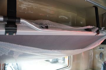 �й����� �ǵ¿�SITRAK G5�ؿ� 240���� 4X2 9.6����ʽ�ػ���(ZZ5186XXYN711GE1)ͼƬ