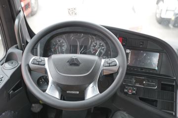 �й����� �ǵ¿�SITRAK G5�ؿ� 240���� 4X2 9.6����ʽ�ػ���(ZZ5186XXYN711GE1)ͼƬ