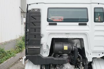 �й����� �ǵ¿�SITRAK G5�ؿ� 240���� 4X2 9.6����ʽ�ػ���ͼƬ