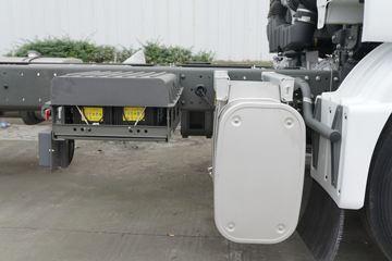 �й����� �ǵ¿�SITRAK G5�ؿ� 240���� 4X2 9.6����ʽ�ػ���ͼƬ