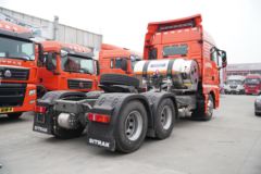 中国重汽 汕德卡SITRAK G7重卡 480马力 6X4 LNG牵引车(国六)(ZZ4256V384HF1LB) 中国重汽 汕德卡SITRAK G7重卡 480马力 6X4 LNG牵引车(国六)(ZZ4256V384HF1LB)