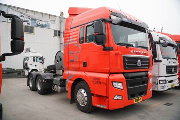 中国重汽 汕德卡SITRAK G7重卡 480马力 6X4 LNG牵引车(国六)(ZZ4256V384HF1LB)