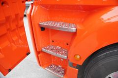 中国重汽 汕德卡SITRAK G7重卡 480马力 6X4 LNG牵引车(国六)(ZZ4256V384HF1LB) 中国重汽 汕德卡SITRAK G7重卡 480马力 6X4 LNG牵引车(国六)(ZZ4256V384HF1LB)