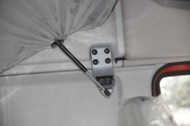 凤凰C5&nbsp;牵引车驾驶室                                               图片