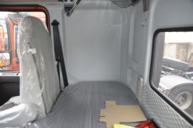 凤凰C5&nbsp;牵引车驾驶室                                               图片