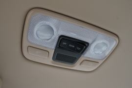 智蓝轻卡&nbsp;电动载货车内饰图片