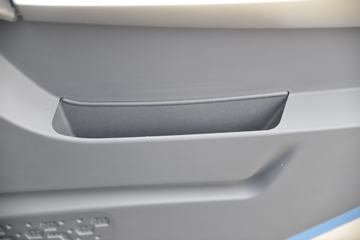 �ɵ� W5 130���� 4.18�׵��������Ῠ(����)ͼƬ